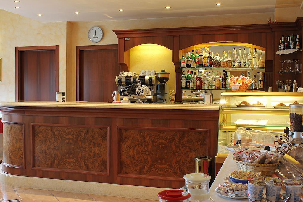 Hotel il Focolare Fabro Esterno foto