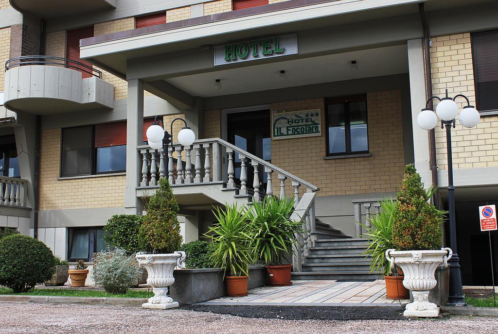 Hotel il Focolare Fabro Esterno foto