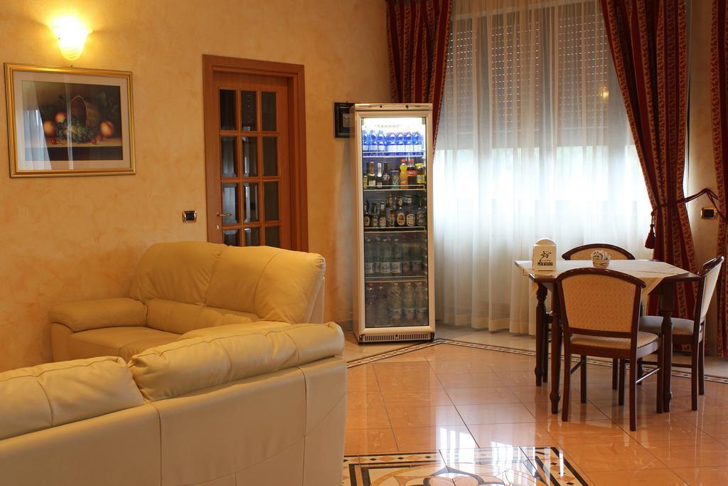 Hotel il Focolare Fabro Esterno foto