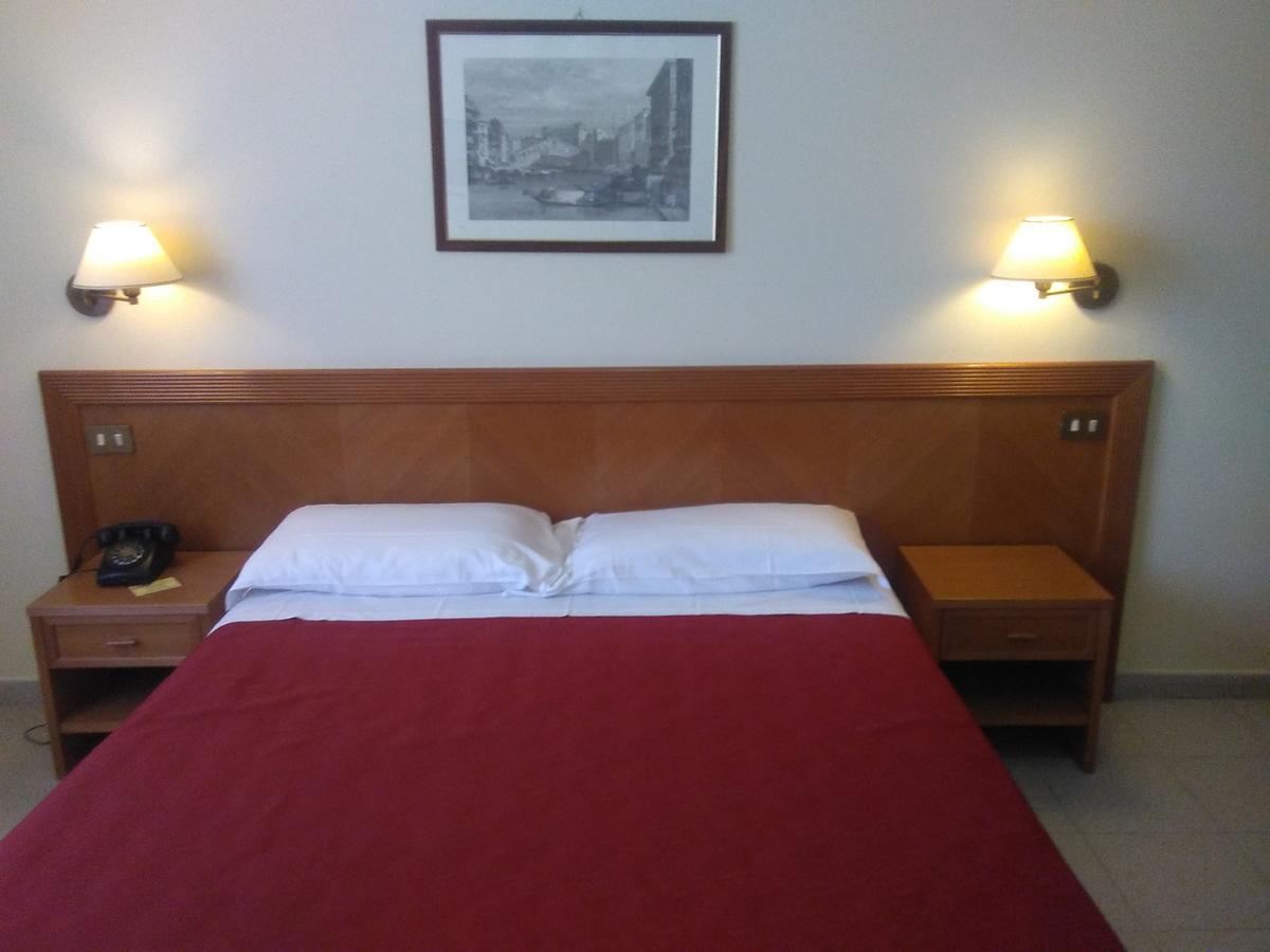 Hotel il Focolare Fabro Esterno foto